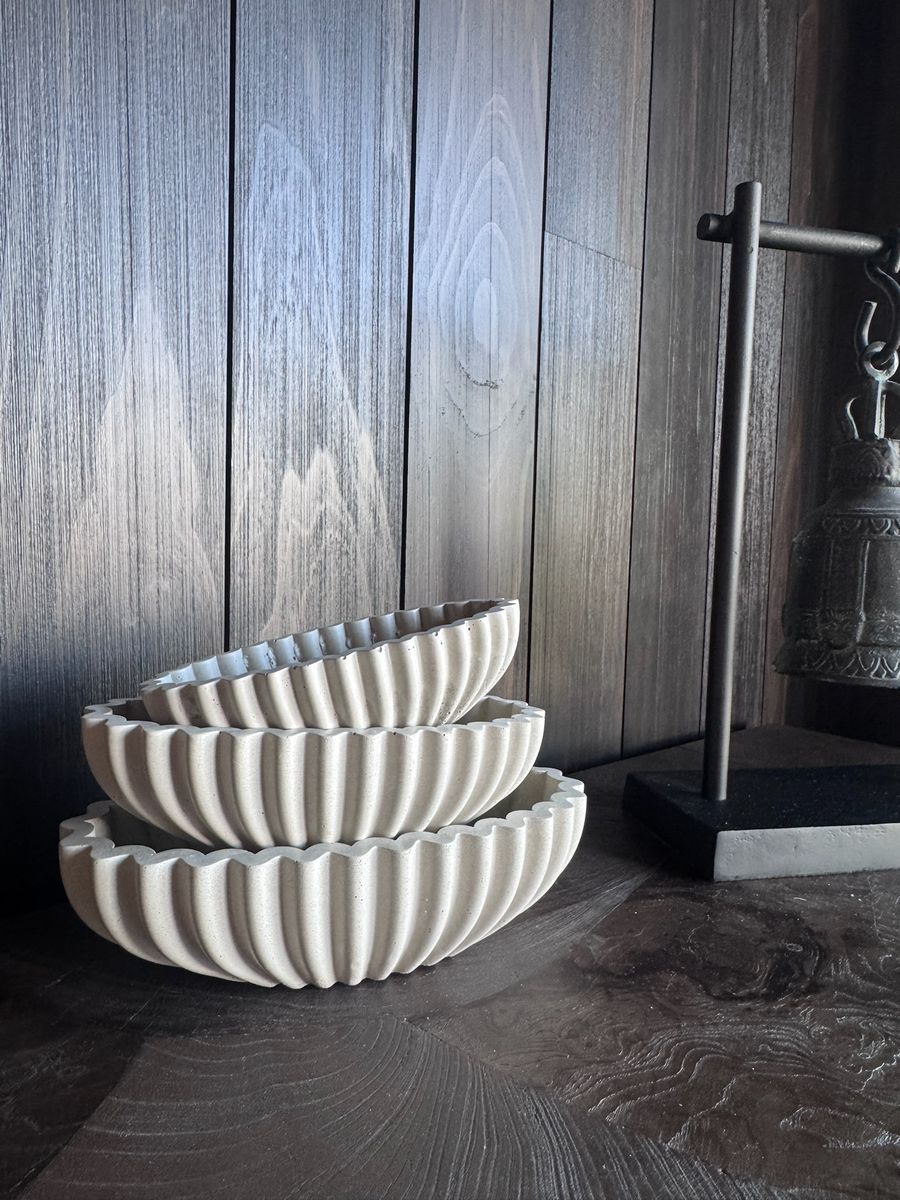 Cemented pieces styled at home